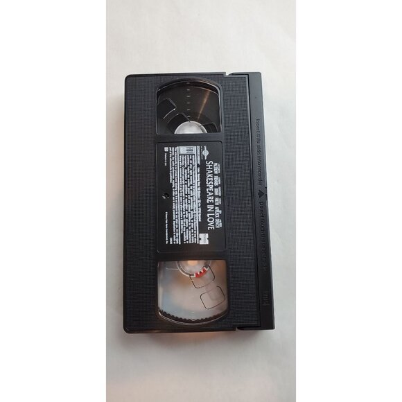 Shakespeare In Love VHS Tape - Gwyneth Paltrow - Picture 2 of 5